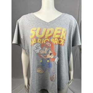 Nintendo Super Mario Bros Graphic V-Neck T-Shirt Womens XL Gray Retro Gamer Tee
